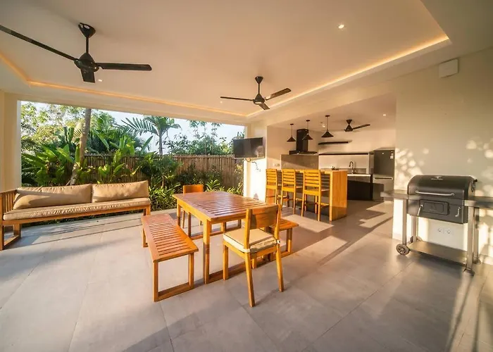 Luxury Bella Vista Villa